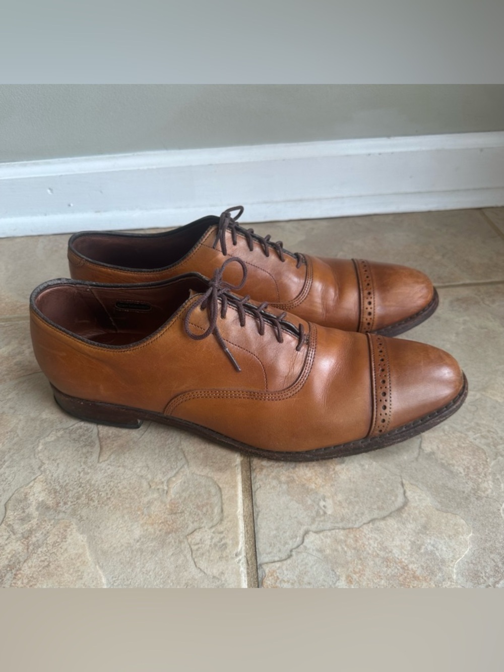 Allen Edmonds Fifth Avenue Walnut Leather Cap-toe Oxford Shoe 5735